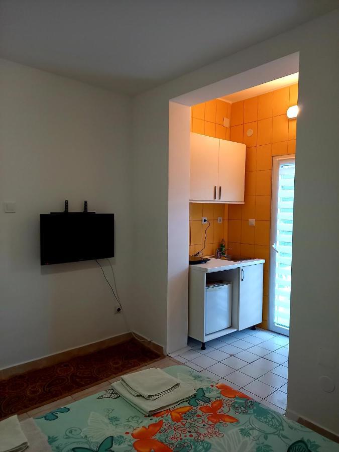 Apartments Kaludjerovic 赫尔采格诺维 外观 照片