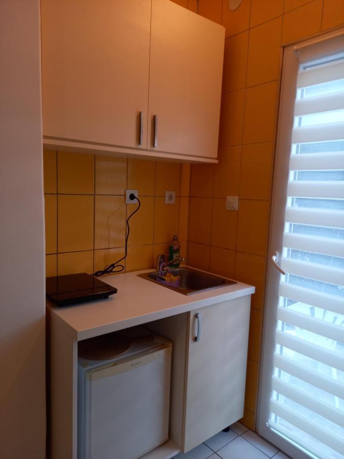 Apartments Kaludjerovic 赫尔采格诺维 外观 照片