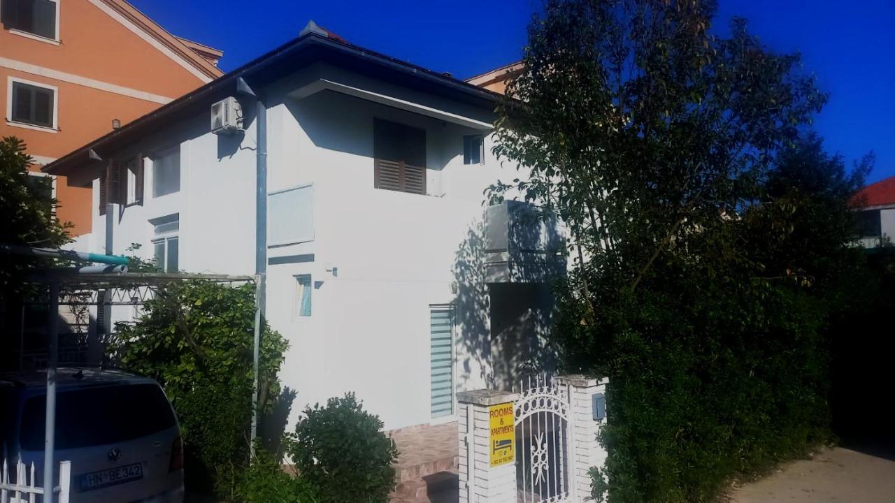 Apartments Kaludjerovic 赫尔采格诺维 外观 照片